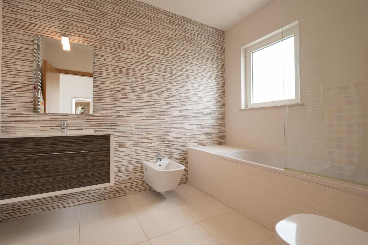 Apartamento Porto De Mos 69 By Destination Algarve *
