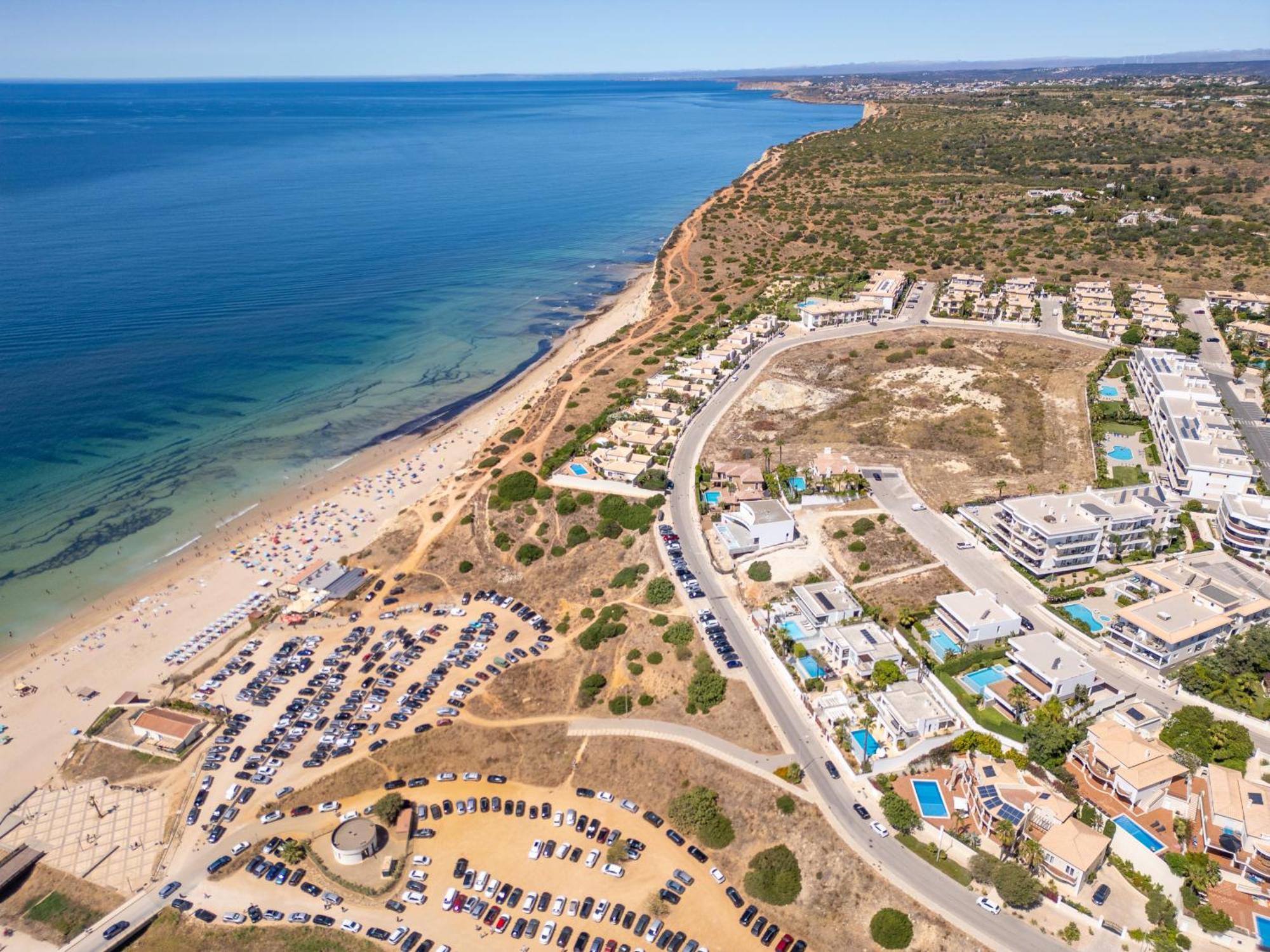 Porto De Mos 69 By Destination Algarve