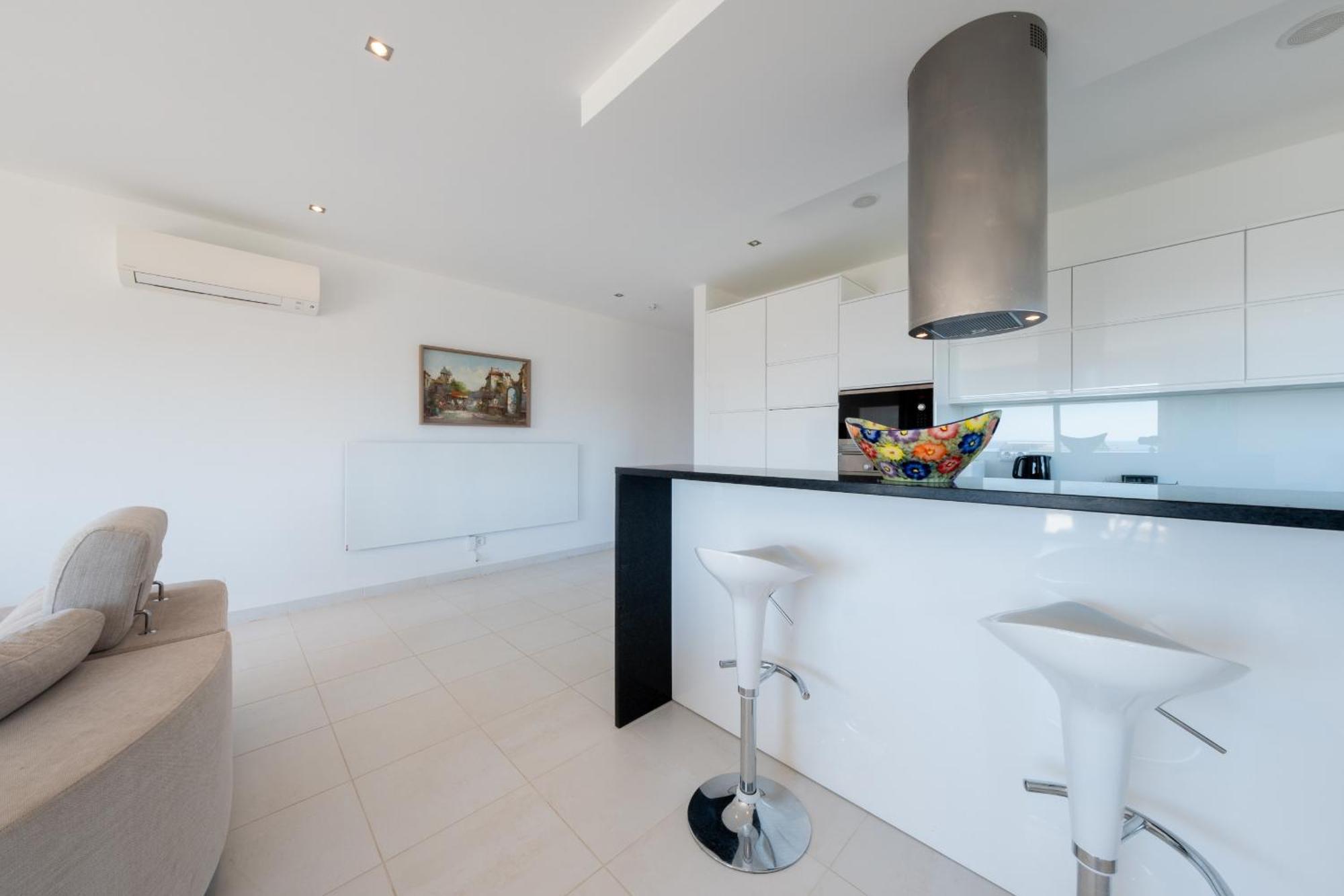 Apartamento Porto De Mos 69 By Destination Algarve Lagos