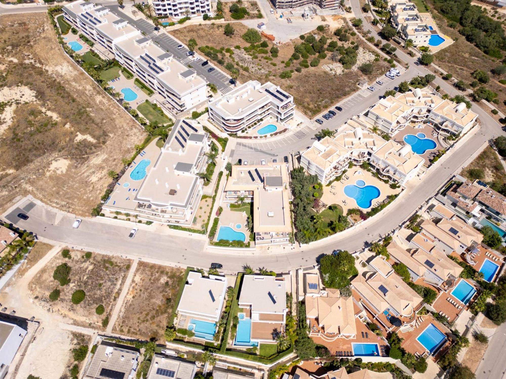 Porto De Mos 69 By Destination Algarve